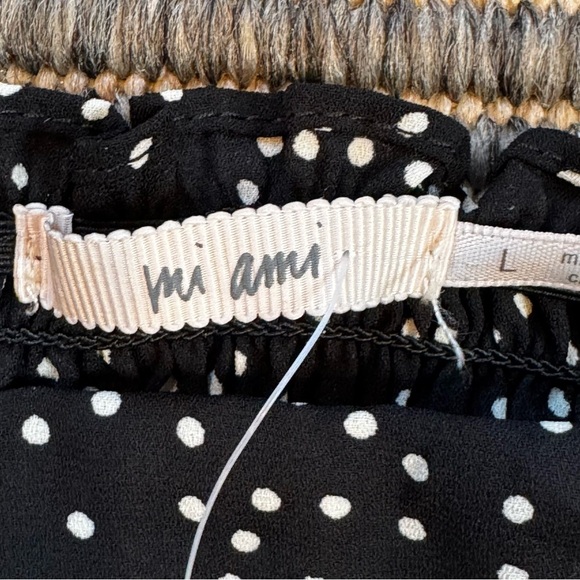 Mi Ami Black and White Sheath Dress with Bishop Sleeves - Picture 3 of 4